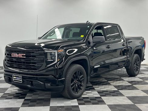 Used 2024 GMC Sierra 1500 Elevation w/ Preferred Package AWD/4WD image 6