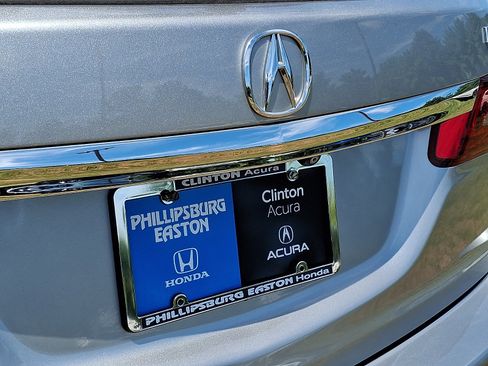 Used 2019 Acura MDX FWD image 32