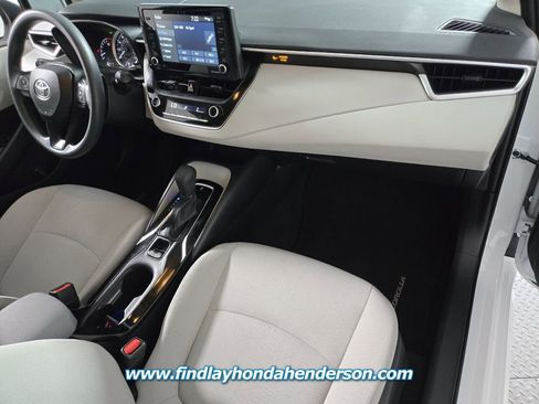 Used 2022 Toyota Corolla LE w/ LE Premium Package FWD image 22