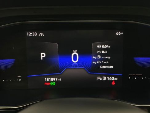 Used 2023 Volkswagen Jetta Sport FWD image 4