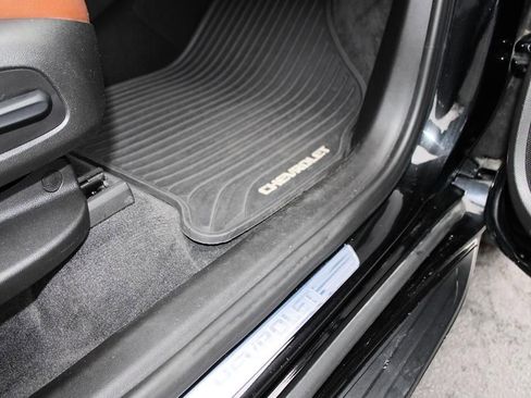 Used 2018 Chevrolet Traverse High Country w/ LPO, 'HIT The Road' Package image 12