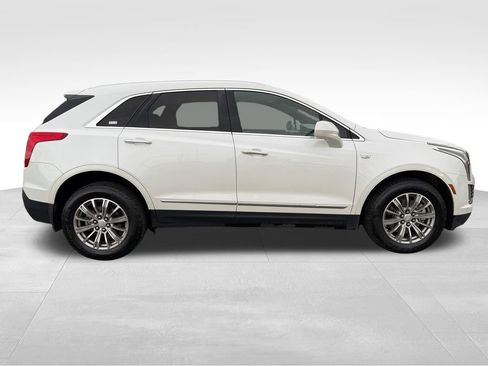 Used 2017 Cadillac XT5 Luxury image 10