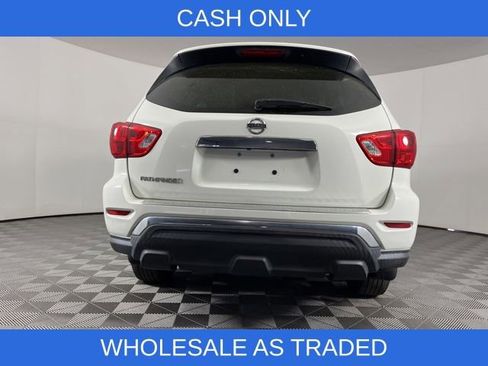 Used 2017 Nissan Pathfinder S image 7