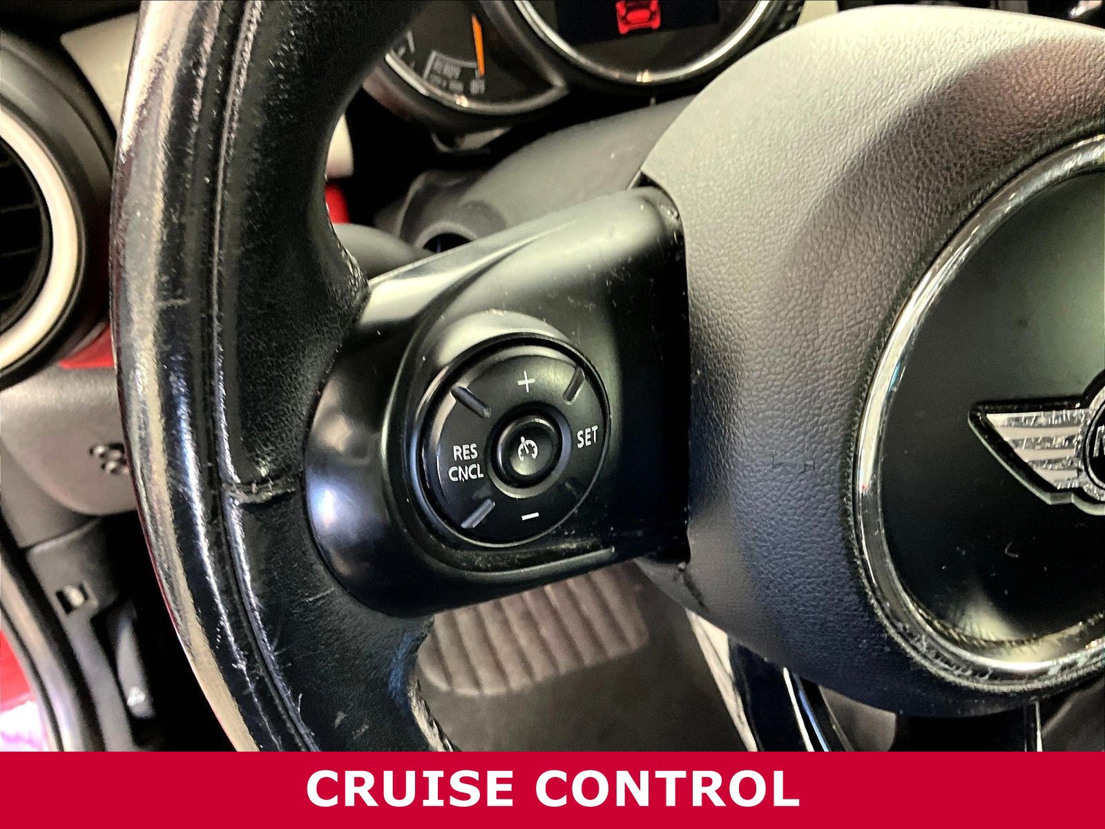 Used 2016 MINI Cooper 4-Door Hardtop FWD image 10