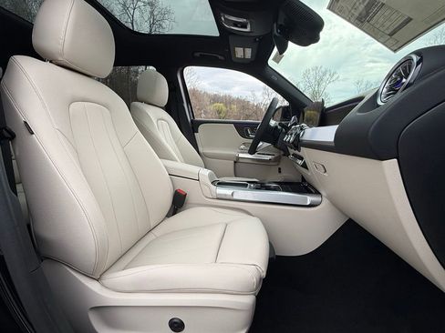 New 2026 Mercedes-Benz GLB 250 4MATIC image 22