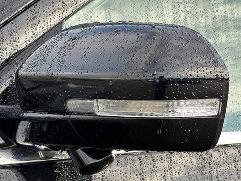 Used 2023 Ford Expedition Limited image 56