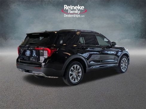 New 2026 Ford Explorer Active w/ Active Comfort Package image 5