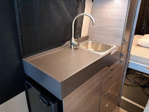 Used 2023 Mercedes-Benz Sprinter 2500 image 23