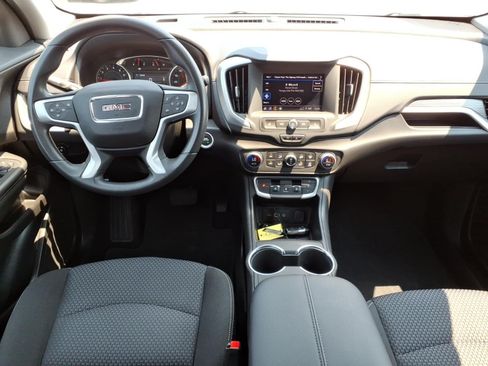 Used 2024 GMC Terrain SLE w/ Driver Convenience Package AWD/4WD image 19