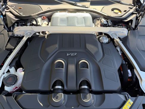 New 2025 Bentley Flying Spur Plug-In Hybrid image 15