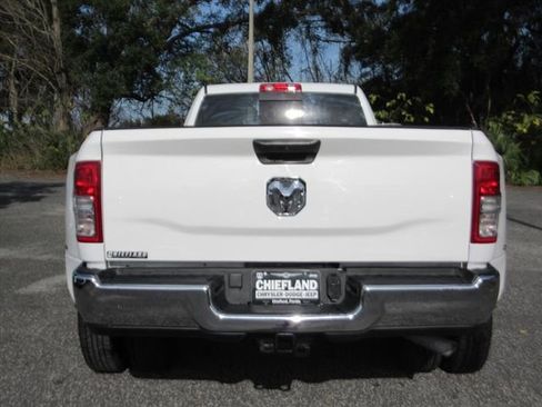 Used 2022 RAM 3500 Tradesman image 5