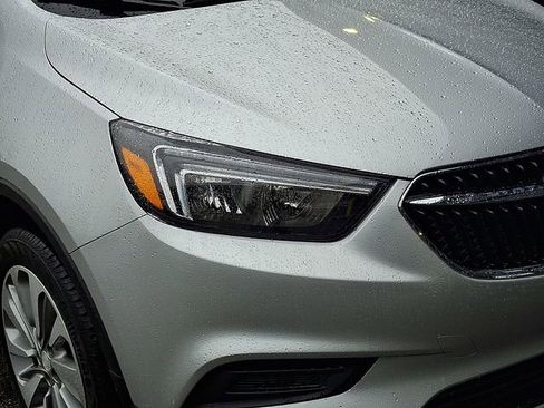 Used 2020 Buick Encore Preferred w/ Safety Package image 11