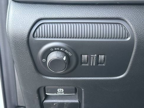 New 2026 Jeep Grand Wagoneer L Limited image 24