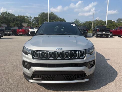 New 2026 Jeep Compass Limited AWD/4WD image 2