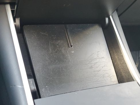 Used 2020 Tesla Model 3 Standard Range image 28