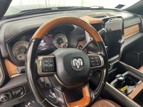 Used 2022 RAM 3500 Limited AWD/4WD image 15