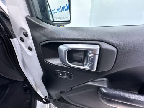 Used 2021 Jeep Wrangler Unlimited Sport image 36