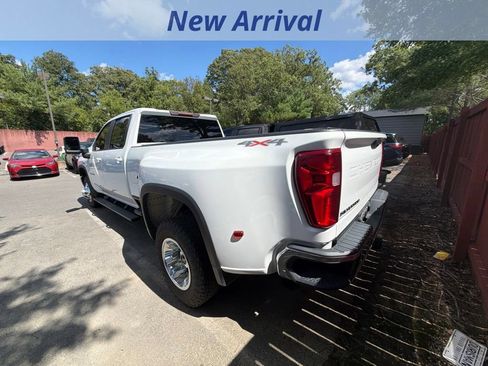 Used 2022 Chevrolet Silverado 3500 LT w/ Gooseneck/5TH Wheel Package AWD/4WD image 10