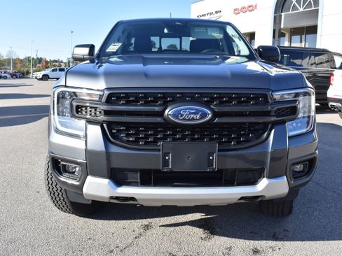 Used 2024 Ford Ranger XLT w/ FX4 Off-Road Package image 4