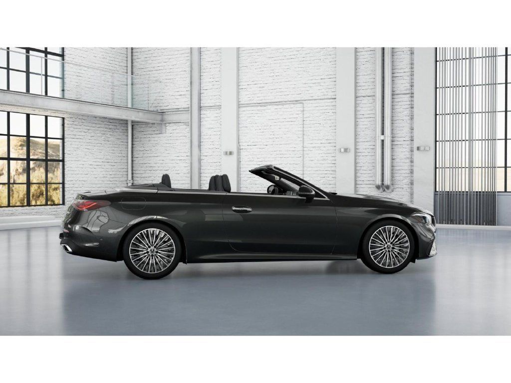 Used 2024 Mercedes-Benz CLE 300 4MATIC Cabriolet image 17
