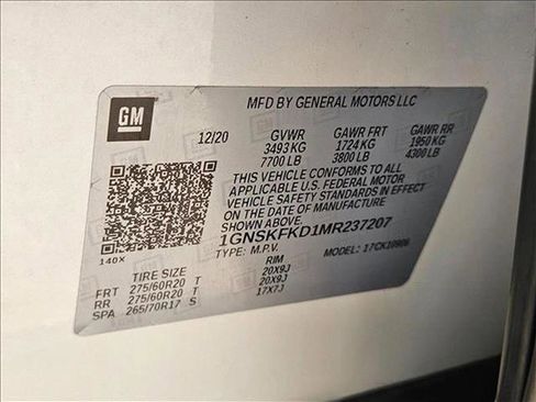 Used 2021 Chevrolet Suburban Premier w/ Premium Package image 27