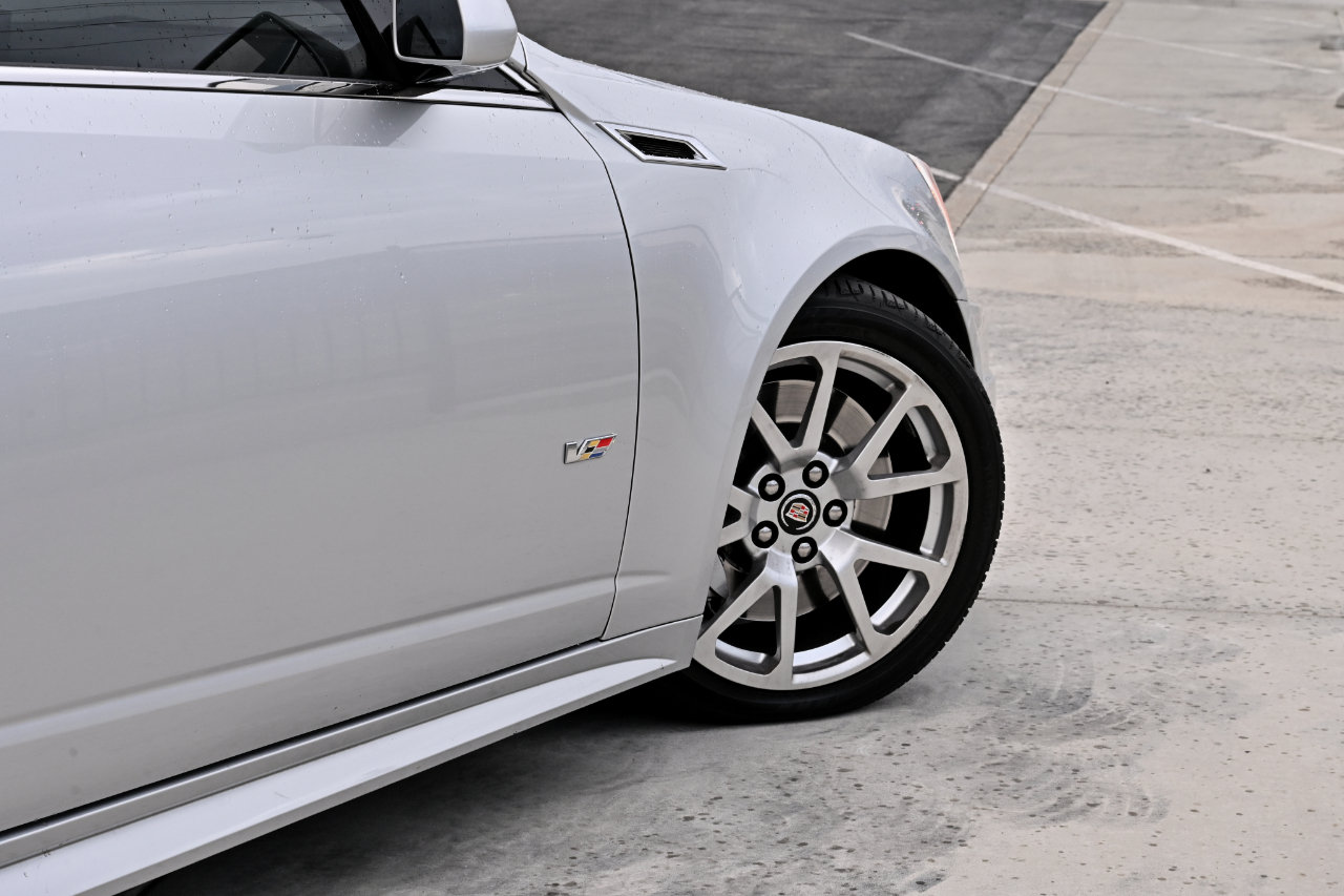 Used 2011 Cadillac CTS V w/ Wood Trim Package RWD image 32