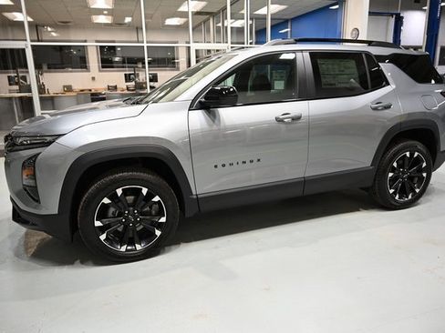 New 2026 Chevrolet Equinox RS w/ Convenience Package III image 7