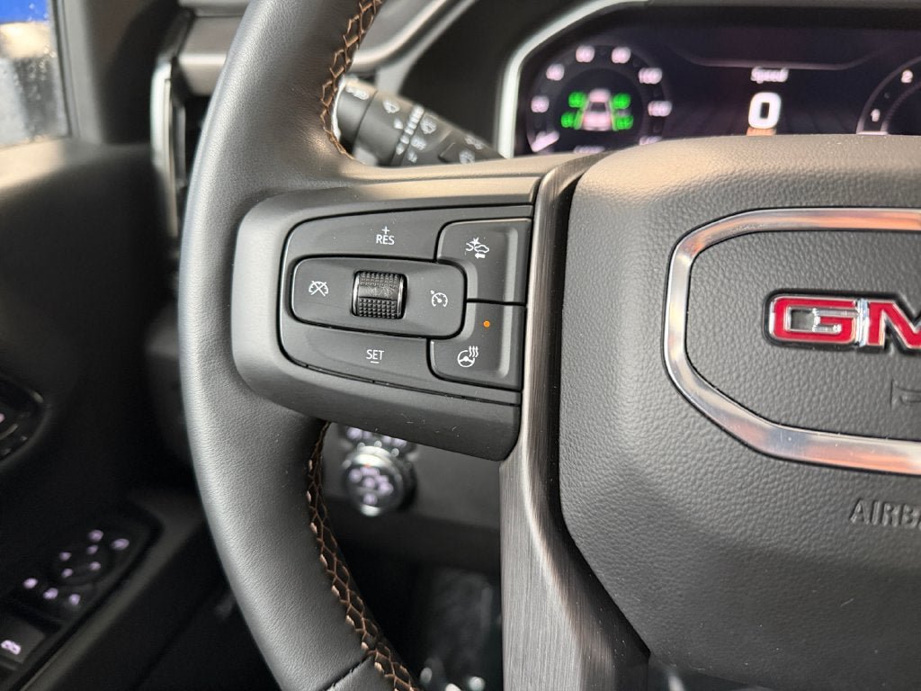 Used 2024 GMC Sierra 2500 AT4 w/ AT4 Premium Plus Package AWD/4WD image 16