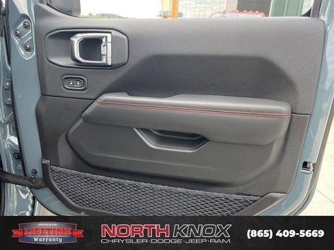 New 2025 Jeep Gladiator Rubicon image 28