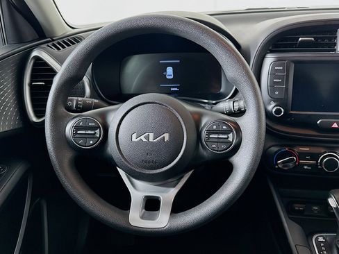 Used 2024 Kia Soul LX w/ Option Group 015 image 18