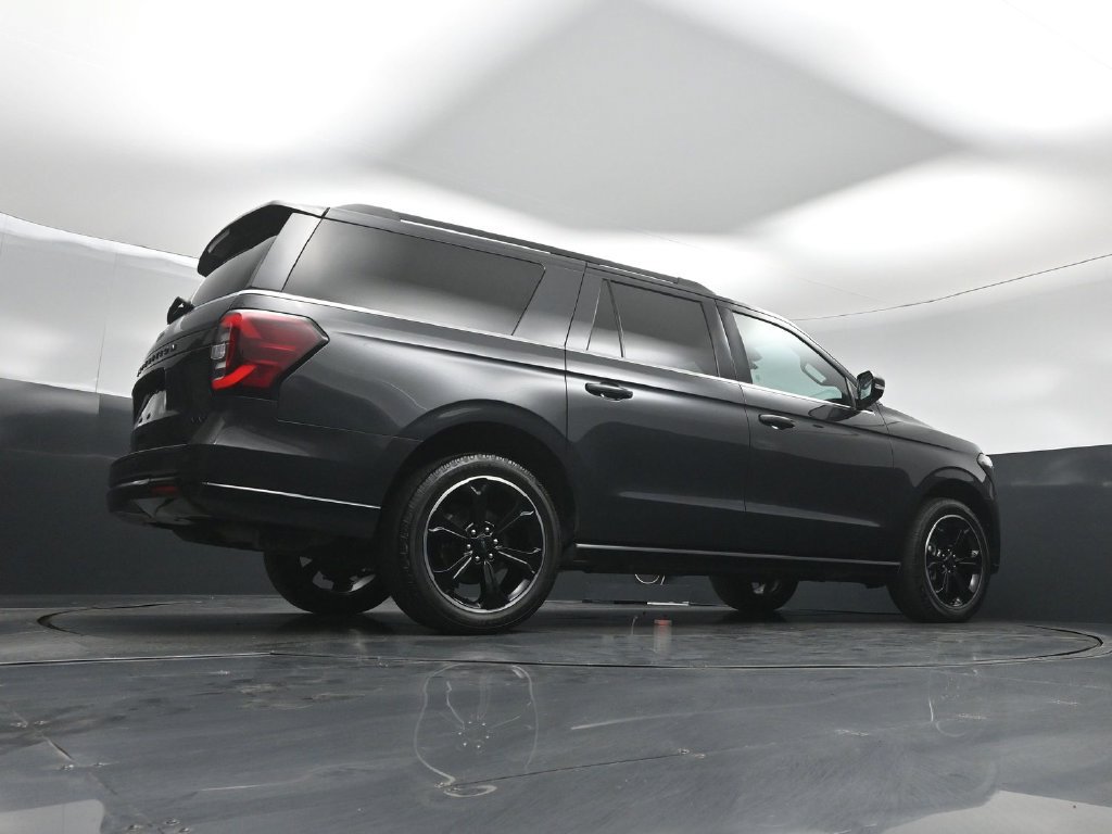 Used 2022 Ford Expedition Max Limited AWD/4WD image 47