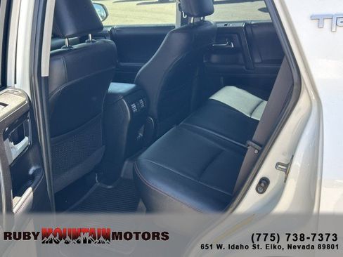 Used 2023 Toyota 4Runner TRD Off-Road Premium w/ Moonroof Package AWD/4WD image 21