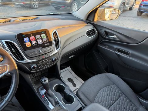 Used 2018 Chevrolet Equinox LT w/ Sun & Infotainment Package image 20