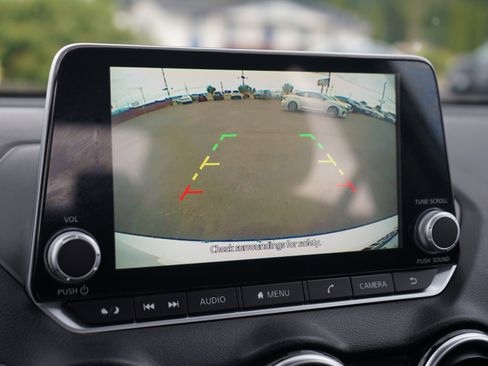 Used 2021 Nissan Sentra SV image 16