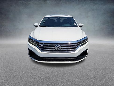 Used 2021 Volkswagen Passat 2.0T R-Line FWD image 3
