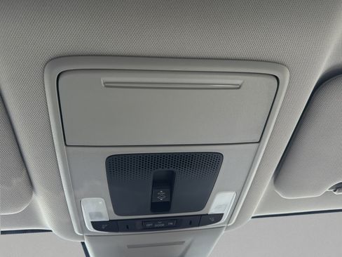 Used 2025 Honda CR-V EX-L image 19