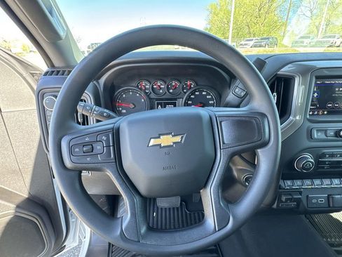 Used 2026 Chevrolet Silverado 2500 Custom w/ Custom Value Package AWD/4WD image 15