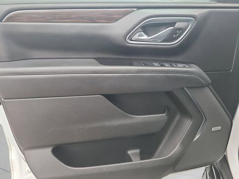 Used 2023 Chevrolet Suburban LT image 20