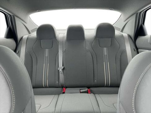 New 2025 Hyundai Elantra SEL image 16