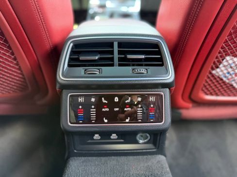 Used 2022 Audi S7 Premium Plus w/ S Sport Package image 52