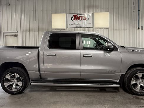 Used 2023 RAM 1500 Laramie AWD/4WD image 2