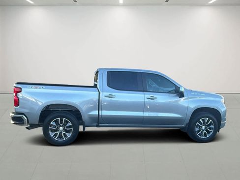 Used 2024 Chevrolet Silverado 1500 LT image 4