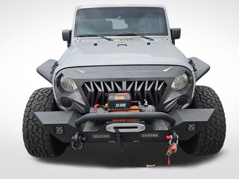 Used 2011 Jeep Wrangler Rubicon w/ PWR Convenience Group AWD/4WD image 8