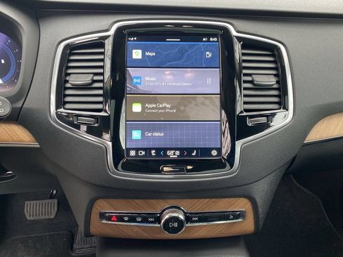 Used 2023 Volvo XC90 B6 Plus AWD/4WD image 20