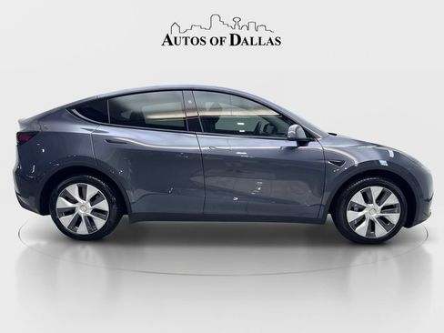 Used 2023 Tesla Model Y Long Range AWD/4WD image 10