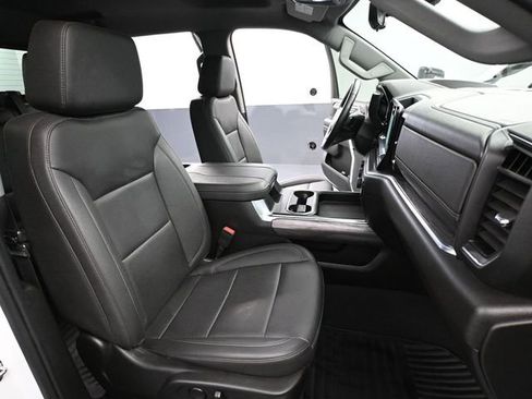 Used 2024 Chevrolet Silverado 2500 LTZ w/ LTZ Plus Package image 55