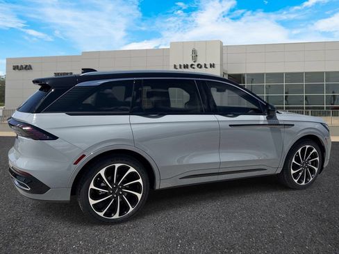 New 2026 Lincoln Nautilus Black Label AWD/4WD image 3