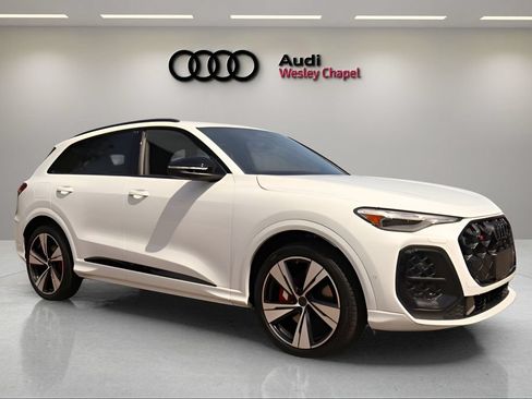 New 2026 Audi SQ5 Premium Plus AWD/4WD image 7