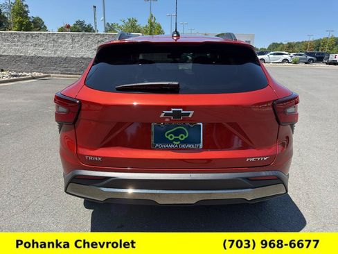 Used 2024 Chevrolet Trax ACTIV w/ Driver Confidence Package FWD image 6