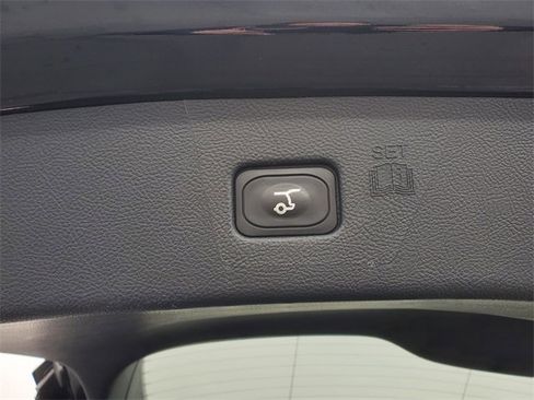 Certified 2024 Ford Edge SEL w/ Convenience Package image 27